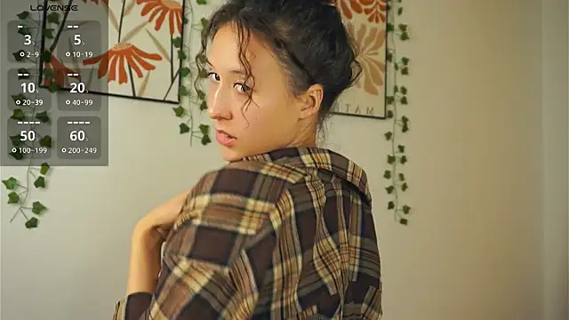 ValenciaHealy online show from October 26, 5:08 pm