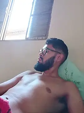 FerrariniHott online show from November 5, 9:31 am