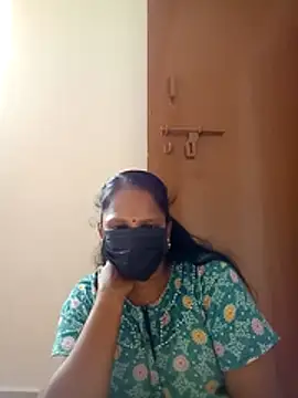 Snapshot of tamilammu1431 chatting on November 4, 8:57 am tamilammu1431 online show from November 4, 8:57 am