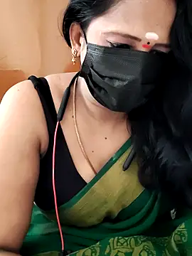 Snapshot of tamilammu1431 chatting on June 7, 4:49 am tamilammu1431 online show from June 7, 4:49 am