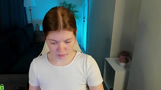 Snapshot of Nika_Jonson chatting on November 27, 8:27 am Nika Jonson online show from November 27, 8:27 am