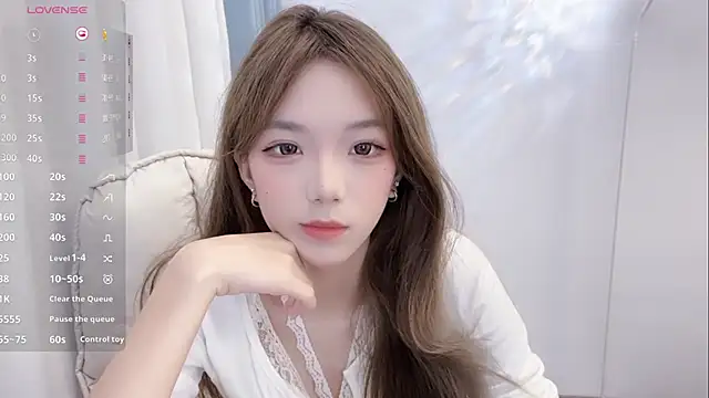 babyting-888- online show from October 30, 1:45 pm