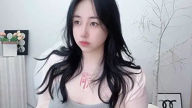 Love-hanzaizai718 online show from November 28, 3:04 pm