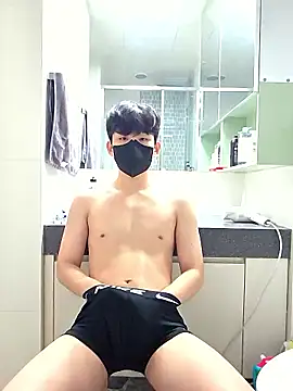 Snapshot of yanonam chatting on November 4, 5:56 pm yanonam online show from November 4, 5:56 pm