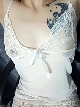 Cherry Le02 online show from April 4, 3:38 am