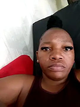 Snapshot of 09slambitch chatting on December 1, 11:04 am 09slambitch online show from December 1, 11:04 am