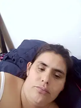 Snapshot of blanca24325 chatting on October 28, 7:34 am blanca24325 online show from October 28, 7:34 am