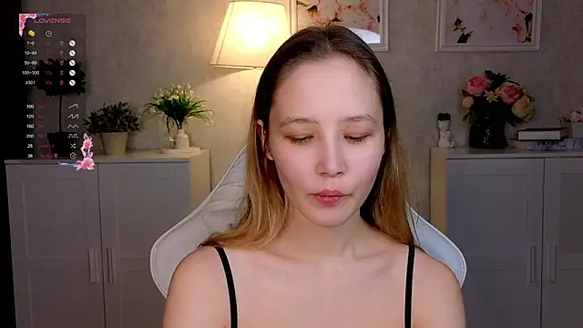 insaneinsomnia online show from November 24, 9:20 am