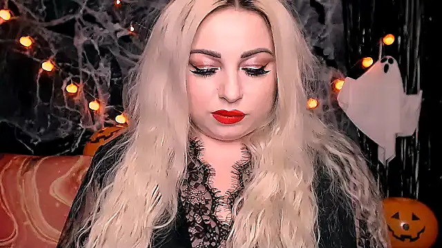 Snapshot of Renee_Cherry chatting on November 1, 2:02 am Renee Cherry online show from November 1, 2:02 am