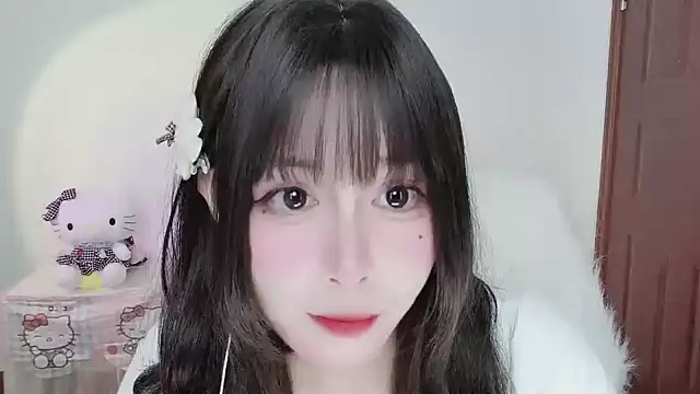 Snapshot of -zhuzhu-999- chatting on July 23, 8:18 pm -zhuzhu-999- online show from July 23, 8:18 pm