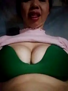 TRIEUTRIEU20 online show from January 10, 9:52 pm