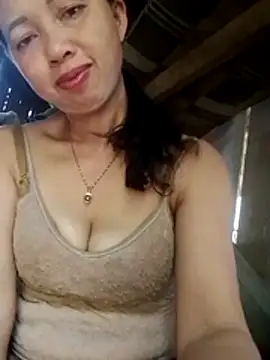 Snapshot of TRIEUTRIEU20 chatting on May 21, 1:34 am TRIEUTRIEU20 online show from May 21, 1:34 am