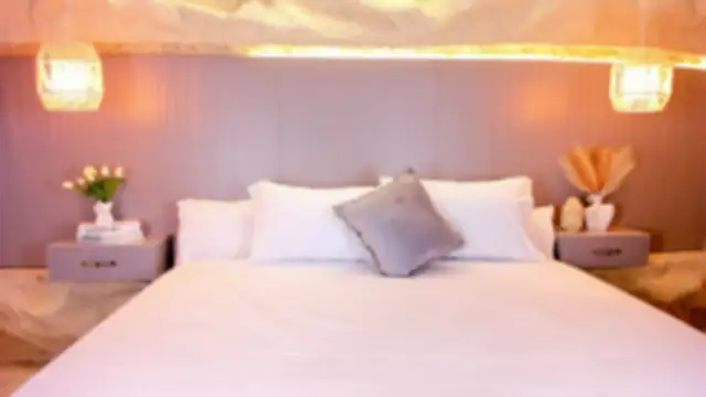 AmyColman  online show from March 30, 12:06 pm