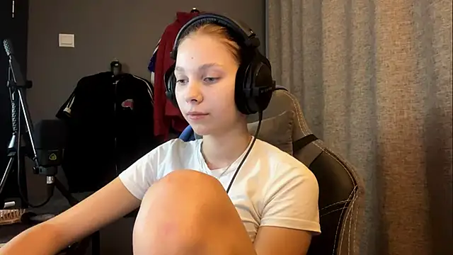 Softixq online show from November 5, 4:40 pm