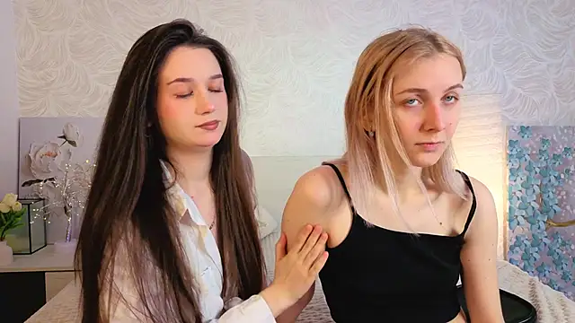 betweenUse online show from December 5, 3:59 am