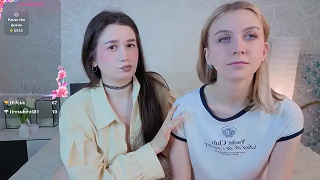 betweenUse online show from December 23, 5:05 am