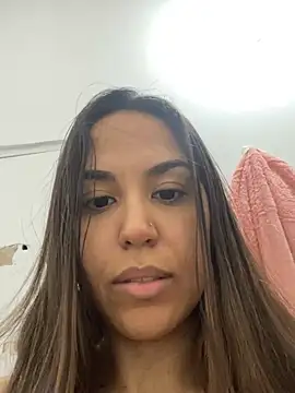 Snapshot of VenusIsLove_ chatting on December 29, 5:54 pm VenusIsLove online show from December 29, 5:54 pm