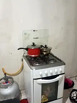 Snapshot of _-___gozada chatting on October 28, 12:47 am  -   gozada online show from October 28, 12:47 am