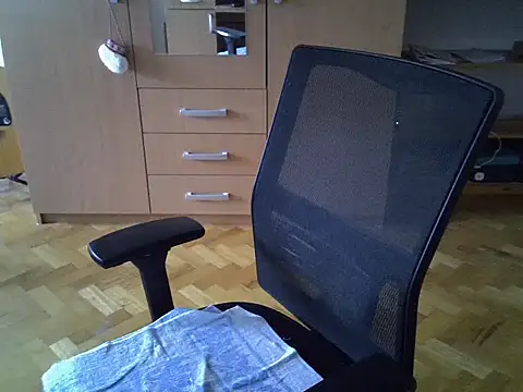 delayclose   online show from February 1, 1:42 pm