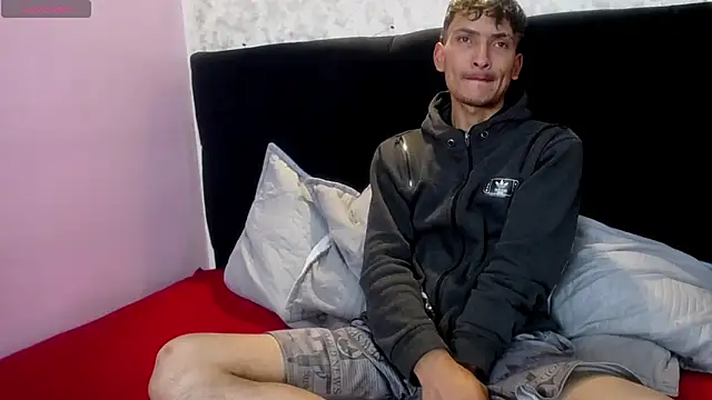 SavageLover  online show from November 30, 4:27 am