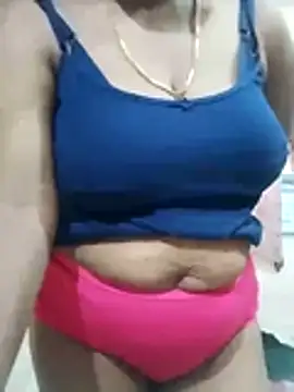 Snapshot of sivashree chatting on December 5, 9:51 am sivashree online show from December 5, 9:51 am