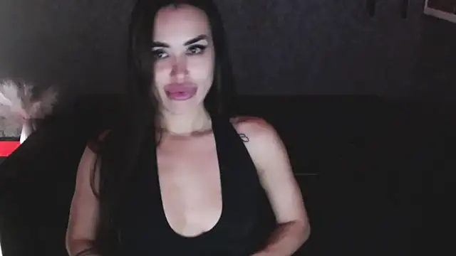 velvetveyraX online show from December 1, 5:18 pm