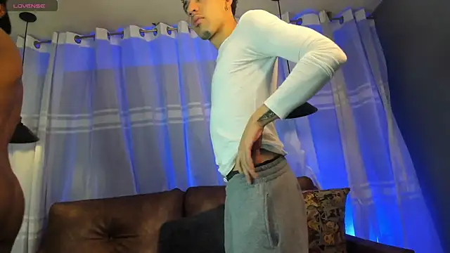 Suckdream1 online show from November 4, 8:08 pm