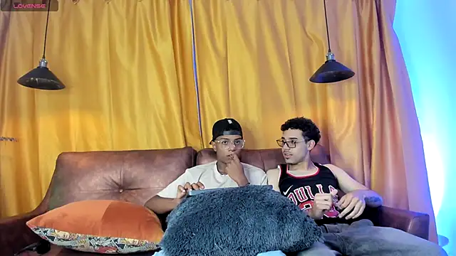 Suckdream1 online show from November 10, 9:03 pm