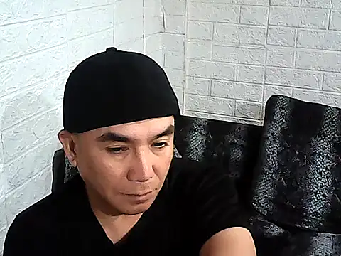 yourasiandesire69 online show from December 17, 11:05 am