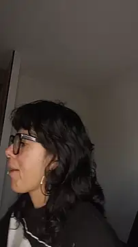 Neciaa online show from April 7, 11:04 pm