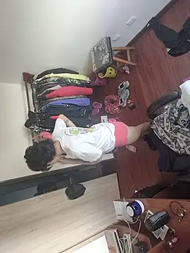 Neciaa online show from April 25, 7:44 pm