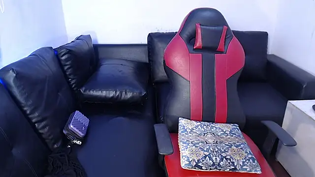 ebony amazing online show from October 27, 1:59 pm