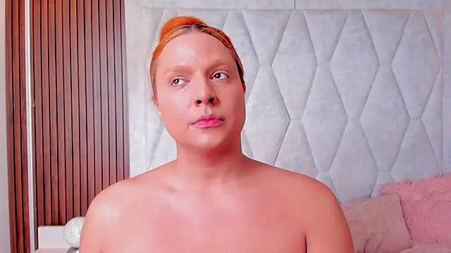 IrinaaVega online show from April 5, 5:21 pm