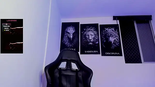 AUSTINN TORRES online show from February 28, 1:39 am