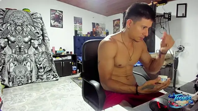 Malek Ivonny online show from March 20, 7:19 pm