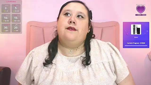 Snapshot of marianabbw30 chatting on November 18, 2:50 am marianabbw30 online show from November 18, 2:50 am