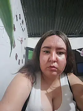 Snapshot of SaraCute_1 chatting on October 26, 10:47 pm SaraCute 1 online show from October 26, 10:47 pm