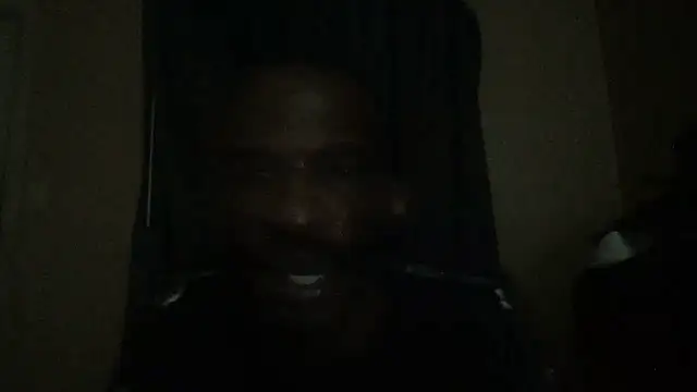 Snapshot of Rayraythegoat chatting on January 14, 8:20 am Rayraythegoat online show from January 14, 8:20 am