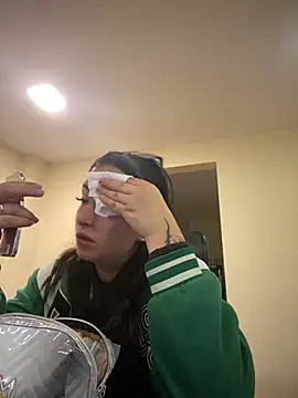 Kloe Novoa online show from April 17, 1:36 pm