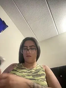 Kloe Novoa online show from April 24, 12:29 pm