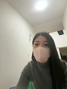 akimix xoxo online show from March 31, 5:35 pm