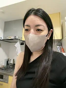 akimix xoxo online show from April 22, 5:43 am