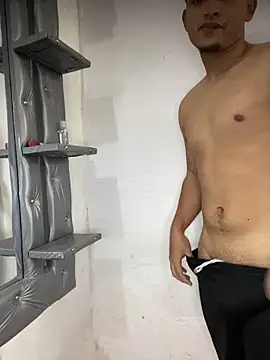 Snapshot of fer_luna chatting on November 1, 8:44 pm fer luna online show from November 1, 8:44 pm