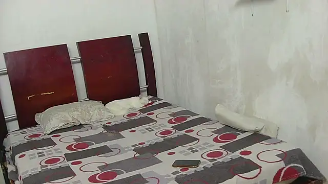 Snapshot of fer_luna chatting on November 7, 4:12 am fer luna online show from November 7, 4:12 am