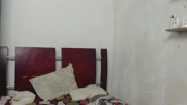 Snapshot of fer_luna chatting on November 13, 7:35 pm fer luna online show from November 13, 7:35 pm