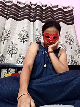 Hotty girl25 online show from November 24, 11:21 am