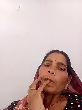 Indiangueen online show from November 13, 9:08 am