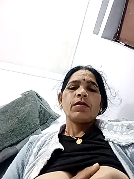 Indiangueen online show from November 25, 11:16 pm