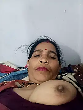 Indiangueen online show from November 26, 1:01 pm