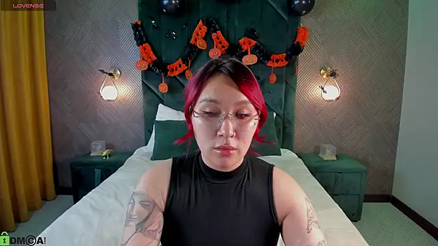 Susie Reverse online show from October 29, 10:17 am